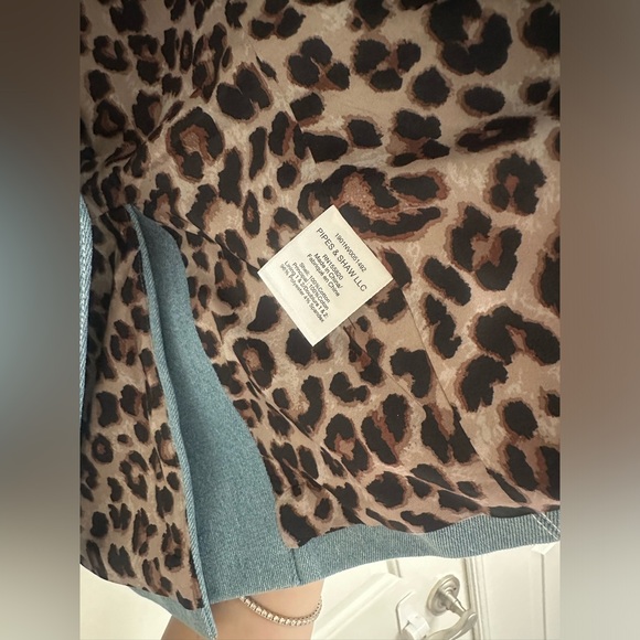 ❌SOLD❌Veronica Beard Miller Dickey Denim Blazer RARE white buttons blue leo - Picture 10 of 11